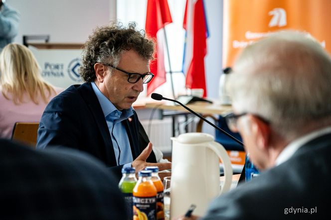 Posiedzenie sejmowej Komisji Infrastruktury w Porcie Gdynia