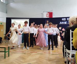 Uroczystość jubileuszowa w siedleckiej Dziesiątce była okazją do wspomnień