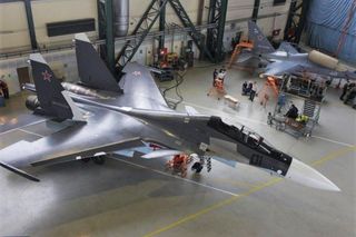 Su-30SM w zakładach Irkut