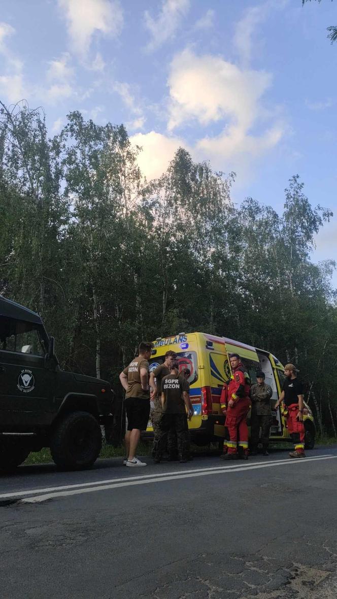 Znaleźli w lesie małe dziecko. Nikt jeszcze nie wiedział, że zaginęło  