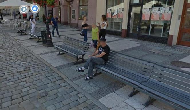 Mieszkańcy Kalisza na zdjęciach z Google Street View. Rozpoznajesz kogoś? [GALERIA] 