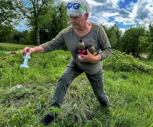 Listonosz Leszek wracał do żony z bukietem róż. Tragiczny wypadek wszystko przekreślił