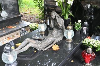 Patryk Peretti - tak wygląda grób syna Sylwii