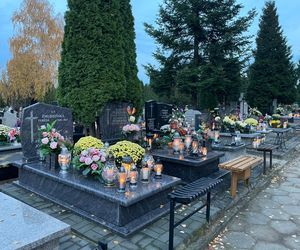 Cmentarz w Łodzi - 1 listopada