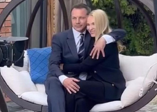 Barwy szczęścia. Bruno (Bruno (Lesław Żurek), Karolina (Marta Dąbrowska)