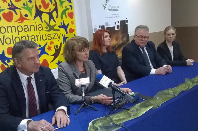 Podpisanie umowy między Stowarzyszeniem Victoria oraz Zarządem Województwa Zachodniopomorskiego w sprawie wyposażenia hospicjum w Kołobrzegu