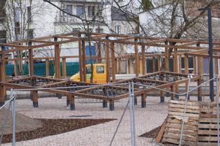 Roboty na Skwerze Ireny Sendlerowej w Kielcach