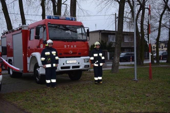Zapłacili 3 mln zł za wozy strażackie dla wielkopolskich OSP, a wozów nie ma. CBA prowadzi śledztwo