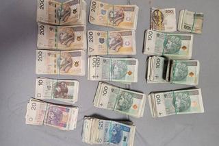 Młody bydgoszczanin w garażu trzymał gotowe do sprzedaży narkotyki warte 700 tysięcy złotych