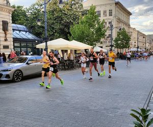 Rossmann Run 2025. Tłumy biegaczy wzięły udział w biegu ulicą Piotrkowską