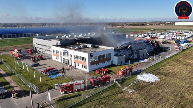 Pożar hali w Natolinie
