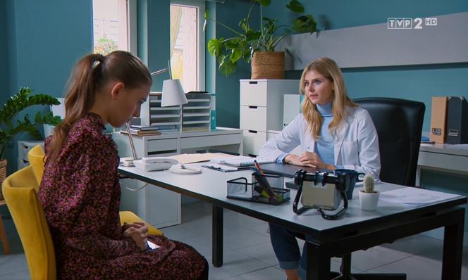 Barwy szczęścia, odc. 2440: Michalina (Anna Pentz), Iwona (Izabela Zwierzyńska)