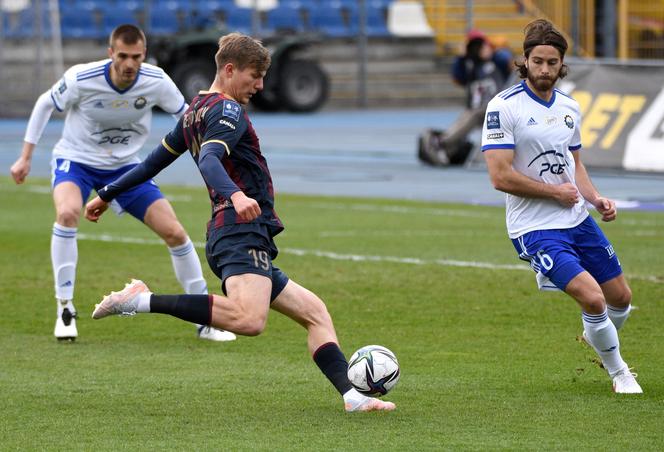 Stal Mielec - Pogoń Szczecin 1:0 po golu Marcina Flisa w 22. minucie