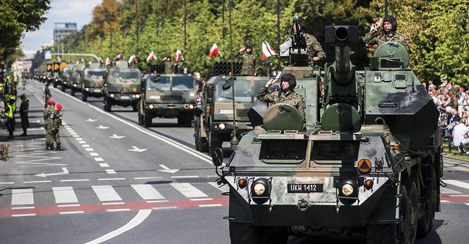 Defilada wojskowa w Warszawie