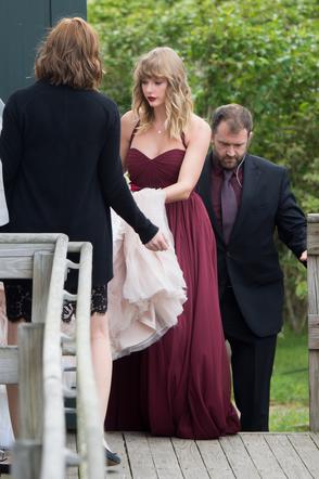 Taylor Swift na ślubie przyjaciółki