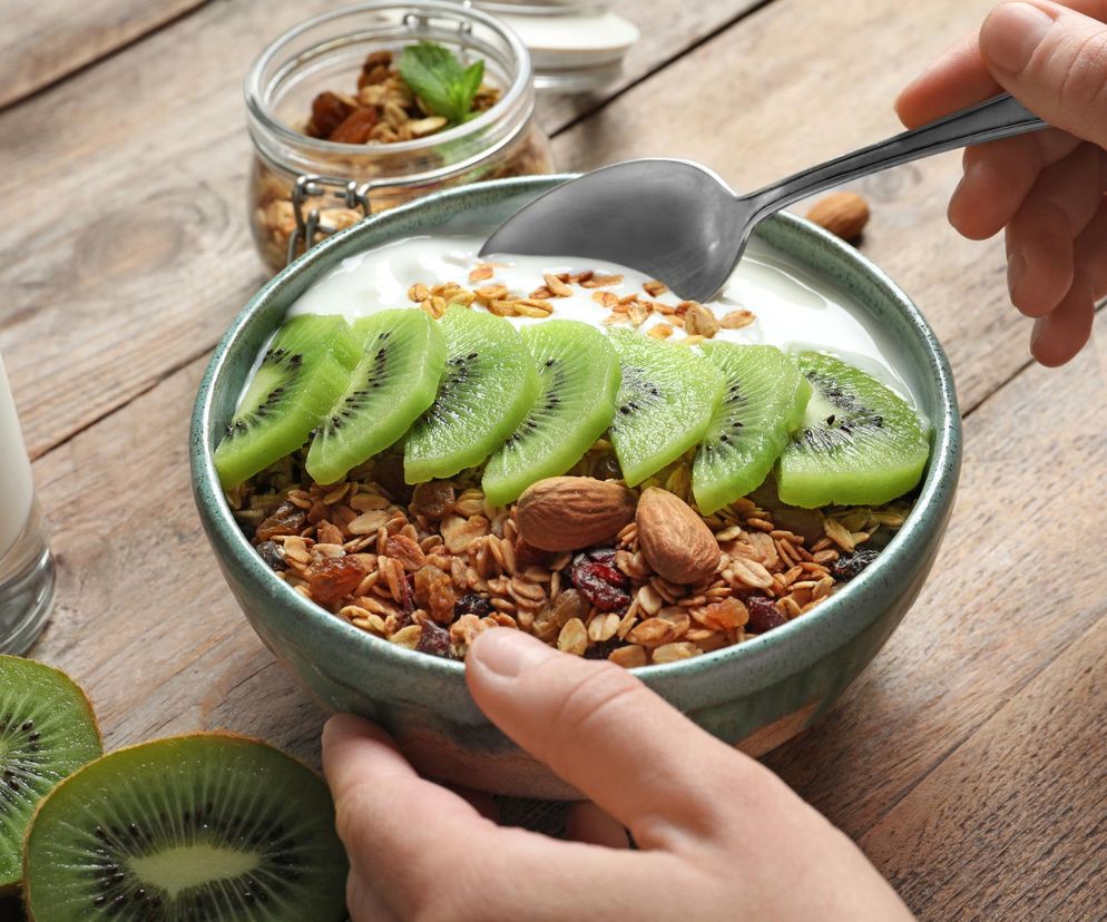 Odchudzanie i granola na śniadanie? Przed południem wyczerpiesz połowę dopuszczalnych kalorii