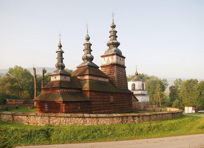 To jedna z najmniejszych wsi w Małopolsce. Zachwyca piękną cerkwią z listy UNESCO 