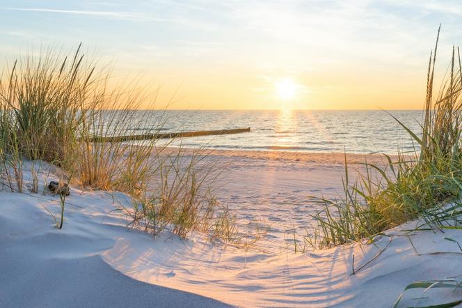Internauci wybrali najpiękniejsze polskie plaże! Travelist.pl opublikował jubileuszowy Ranking Plaż 2023