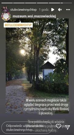Stulecie Winnych. Kapliczka Matki Boskiej Łąkowskiej. Przy niej Stanisław oświadczył się Andzi