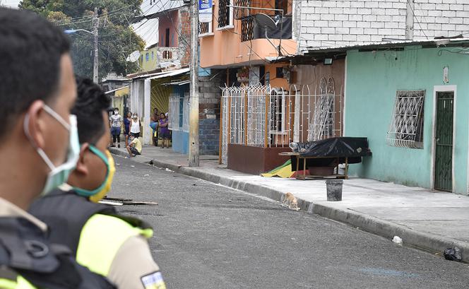 Wirusowy horror w Ekwadorze nie nadążają zbierać ciał z ulic