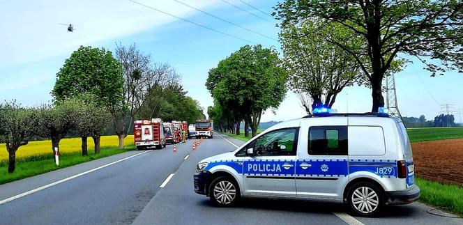 Dramatyczna podróż na I komunię świętą. Paskudny wypadek pod Strzelcami Opolskimi