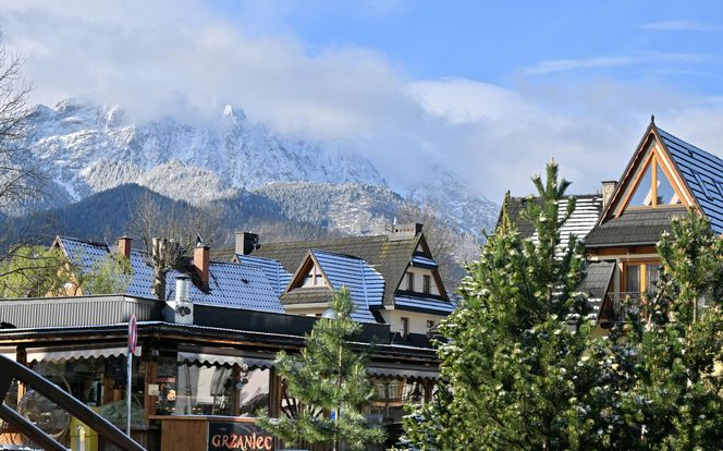 Najpiękniejsze zimowe miejscowości w Polsce. Widoki dorównują kurortom w Szwajcarii i Austrii 