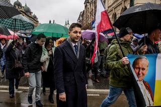 Marsze papieskie w Krakowie. Tłumy w 18. rocznicę śmierci Jana Pawła II