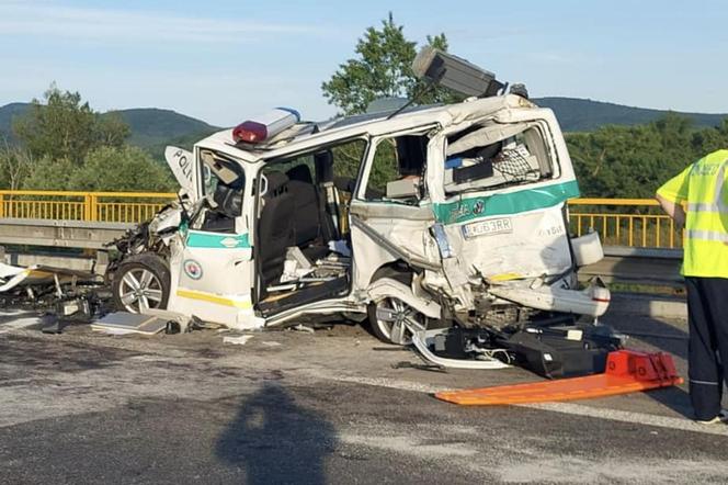 Tragedia na Słowacji. Polska ciężarówka wjechała w służby