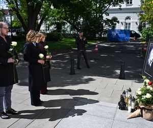 Upamiętnienie brutalnie zaatakowanej pracowniczki UW (8.05.2025)