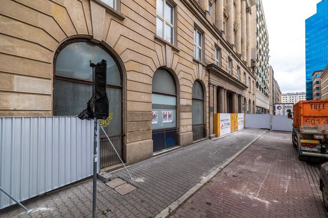 Kamienica na ul. Moniuszki 8 w Warszawie