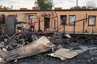 Pożar składowiska w Żorach. Potężne eksplozje