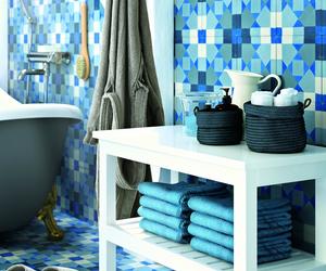 Ręczniki łazienkowe – niebieskie stosiki