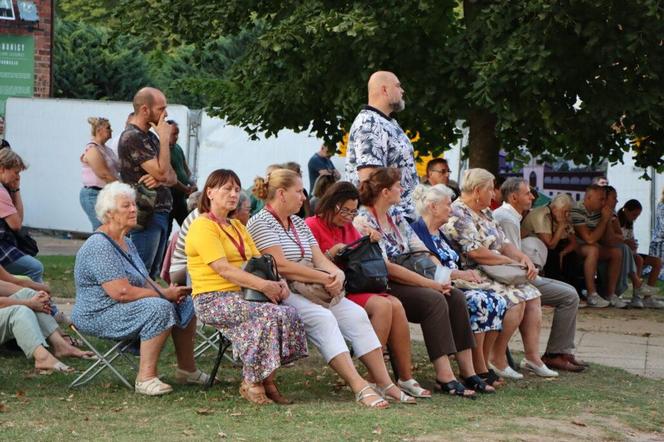 Tłumy pielgrzymów w Gietrzwałdzie. Trwa odpust i dożynki archidecezjalne. Zobacz zdjęcia