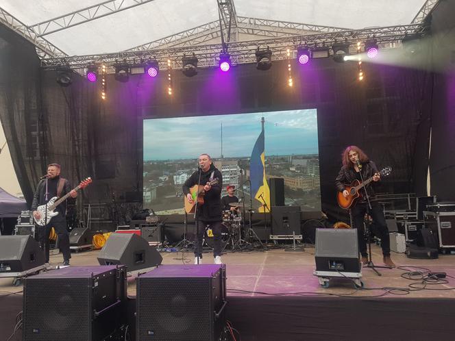 Koncert "Olsztyn solidarni z Ukrainą". Ile pieniędzy udało się zebrać? [ZDJĘCIA]