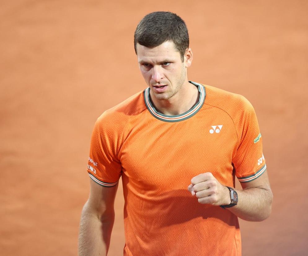 Hubert Hurkacz przegrał w czwartej rundzie turnieju French Open. Żegnały go brawa!