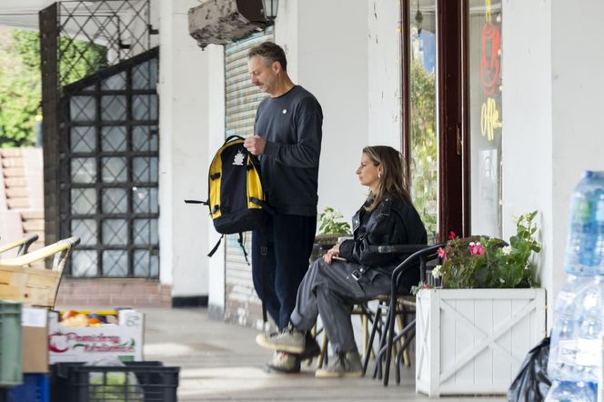 Grzegorz Damięcki i Magdalena Schejbal na spacerze