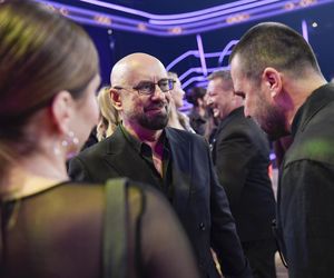 Jego głos znają wszyscy widzowie Tańca z gwiazdami. Tak wygląda słynny lektor