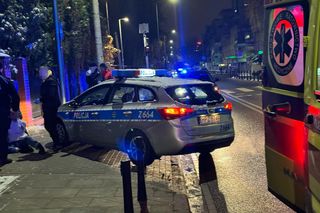 Odurzony 24-latek rzucał się pod jadące auta. Koszmarny początek weekendu w Warszawie