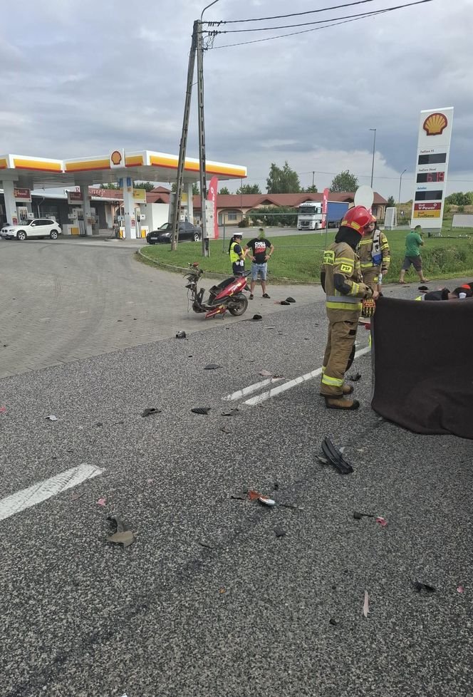 Śmiertelny wypadek na DK9 pod Sandomierzem. Nie żyje kierowca skutera 
