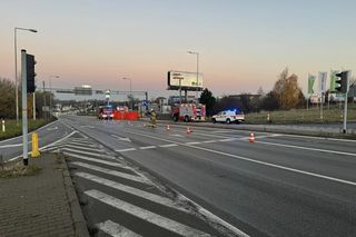 Wypadek w Mikołowie. Jeden z samochodów stanął w płomieniach