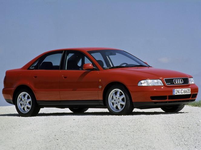 Audi A4 Sedan B5 - (1994-1997)