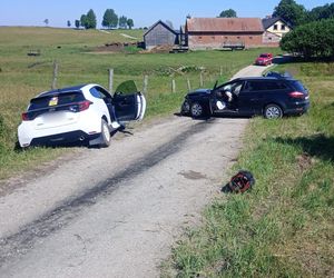 Nie żyje kierowca, który zderzył się z rajdowcem. Sekcja zwłok ma ustalić przyczynę śmierci