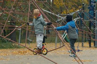 Barwy szczęścia, odcinek 3151. Dobromir (Franciszek Bukowski), Tadzio (Józio Trojanowski)