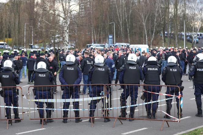 Wielkie Derby Śląska 2024. Tak kibice Górnika Zabrze wchodzili na stadion Ruchu Chorzów