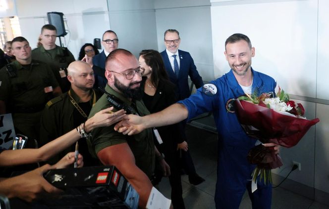 Sławosz Uznański-Wiśniewski wrócił do Polski