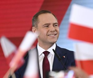 Emocje do samego końca. Tak Karol Nawrocki wyprzedził Trzaskowskiego. „To działa jak sekta” – zauważa politolog 