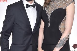 Adam Kszczot zachwycał na bieżni, teraz czaruje w „Tańcu z gwiazdami”. Co wiemy o uznanym sportowcu?