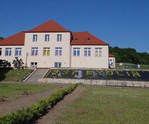 Ta wieś w Małopolsce przez ponad 100 lat była miastem. Średniowieczny zamek przekształcono tam w kościół 