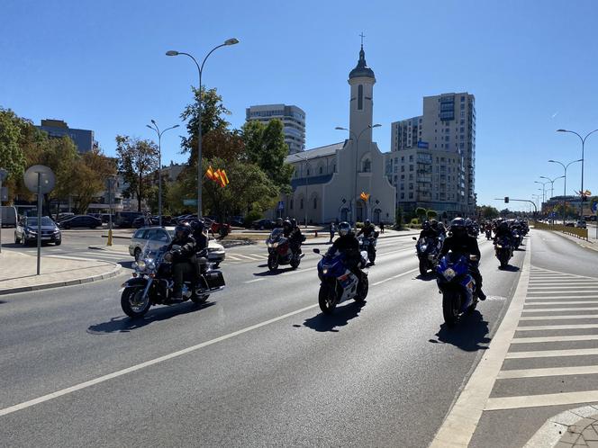 Setki motocyklistów przejechało przez centrum Białegostoku. Zobacz zdjęcia z Wielkiej Parady Motocyklowej [GALERIA]