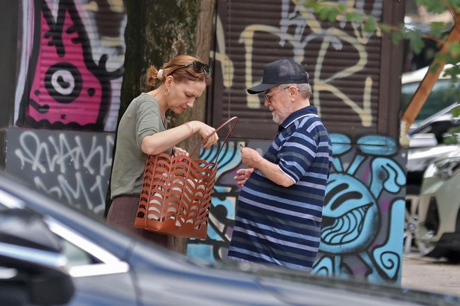 Edward Miszczak i Anna Cieślak na bazarku